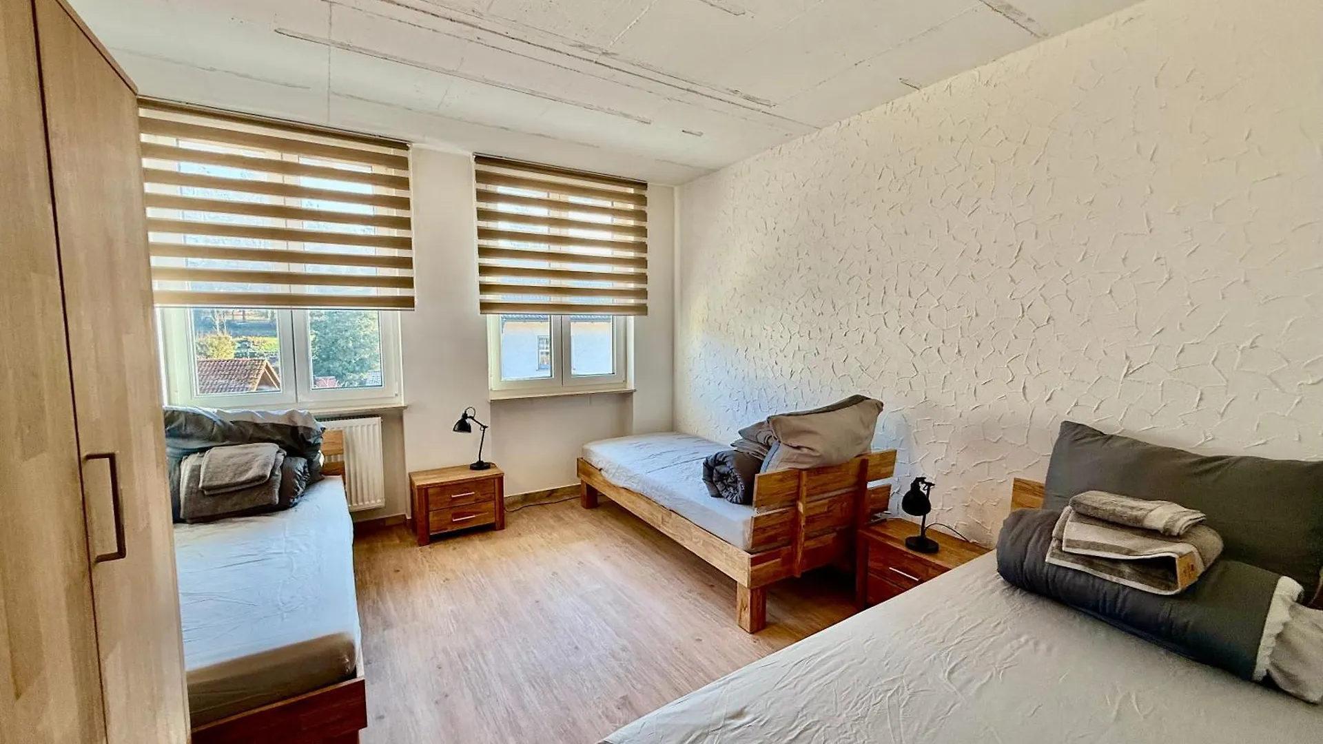 Homestay Boardinghouse Zur Rose Apartment Leidersbach Germany